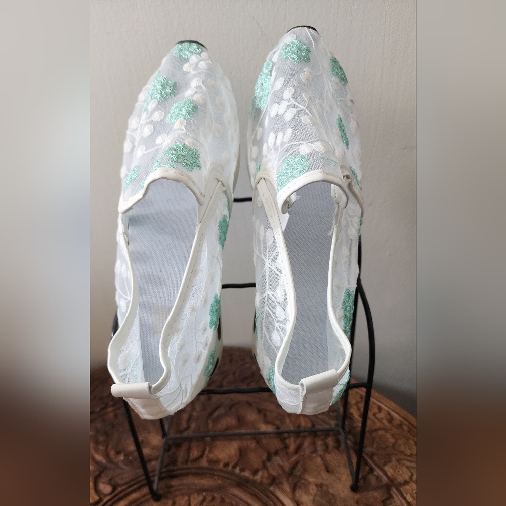 Elegant White and Green Floral Embroidered Women's Shoes